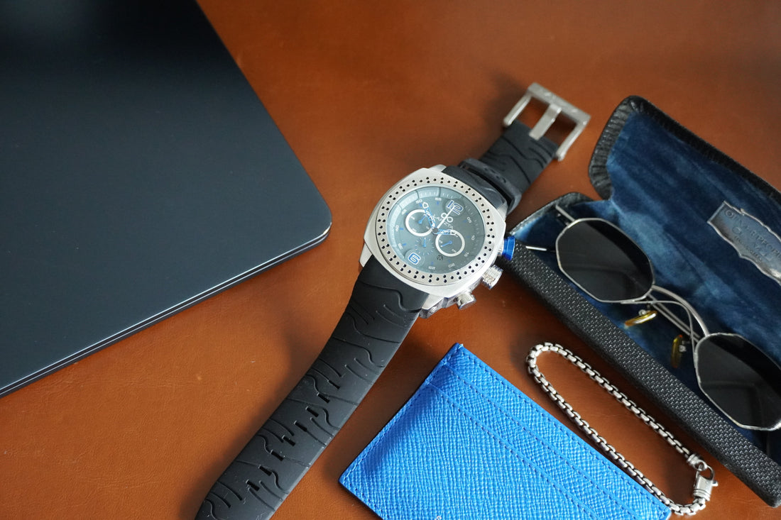 The Lapizta Accentor: Style That Moves With You